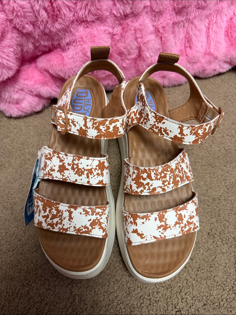 Hey Dude Tan and White Speckled Platform Sandals (W8) - Picture 2 of 5
